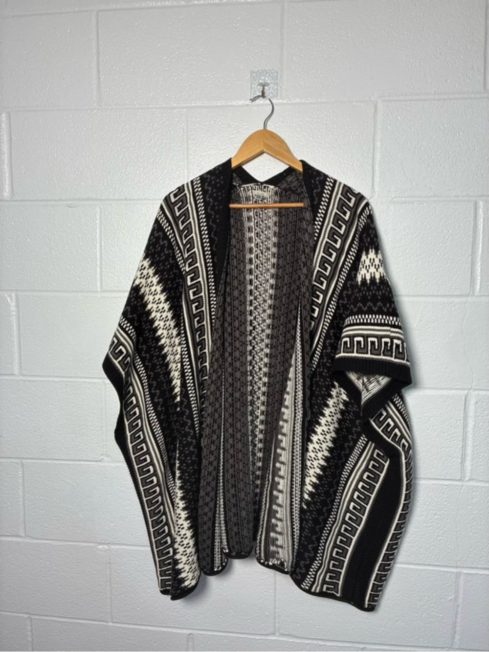 Ecote Urban Outfitters oversized blanket poncho cardigan